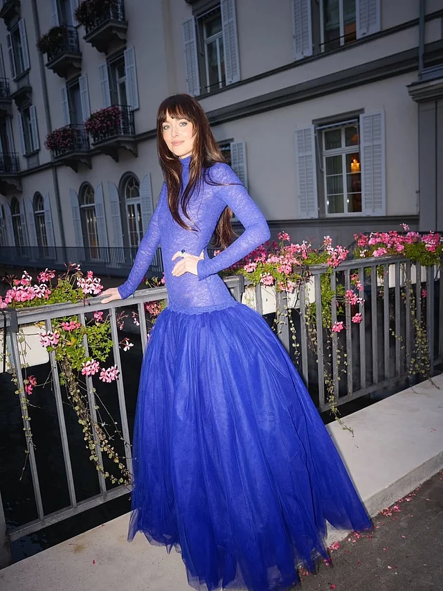 Uxlayotgan ona porno onlayn tomosha qilish