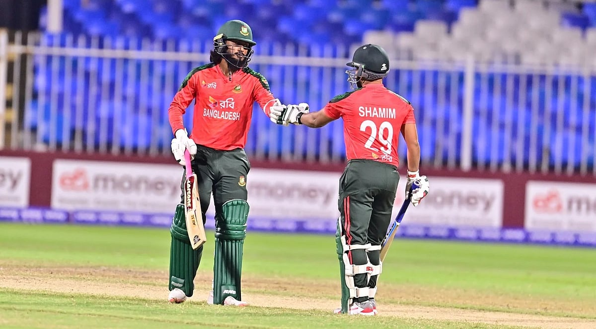 বাংলাদেশের জয়ে জাকের ও শামীম ভালো ব্যাট করেন। চার–ছক্কা মারাতেই তাদের মনােযোগ ছিল বেশি