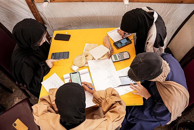 গাজার শিক্ষার্থীরা ট্রাম্পের কারণে মার্কিন বিশ্ববিদ্যালয়ে পড়তে যেতে পারছেন না