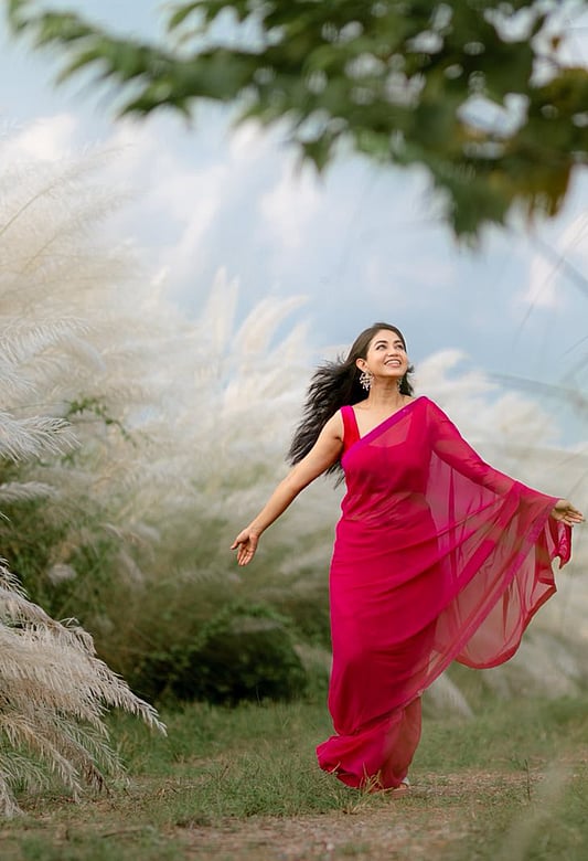 Uyning havaskor jinsiy aloqa tomoni