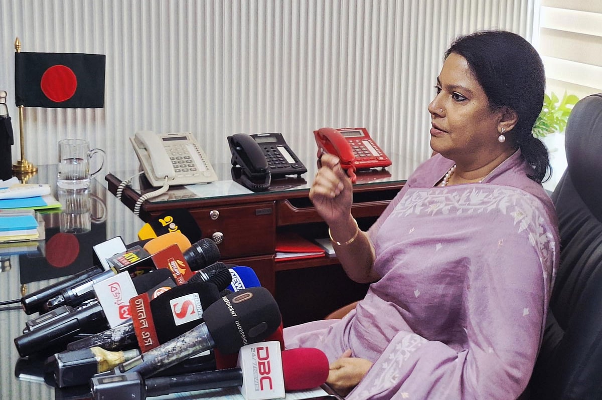 পরিবেশ, বন ও জলবায়ু পরিবর্তনবিষয়ক উপদেষ্টা সৈয়দা রিজওয়ানা হাসান আজ বুধবার সচিবালয়ে সমসাময়িক নানা বিষয়ে সাংবাদিকদের ব্রিফ করেন