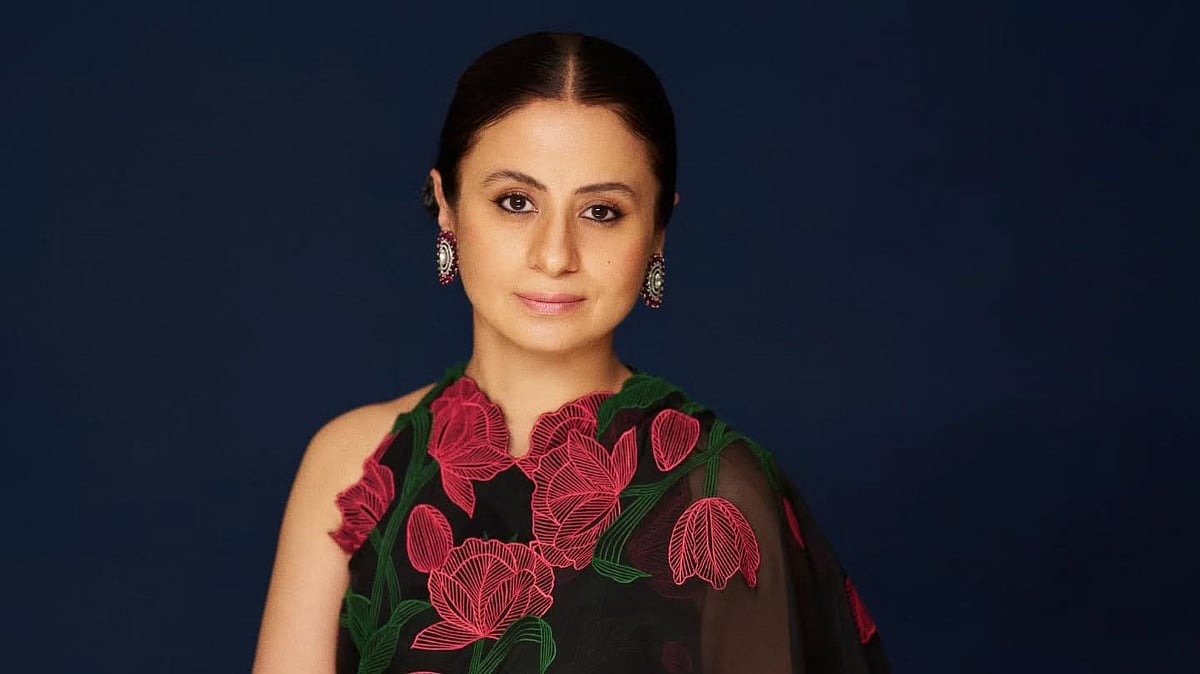 রসিকা দুগ্গল