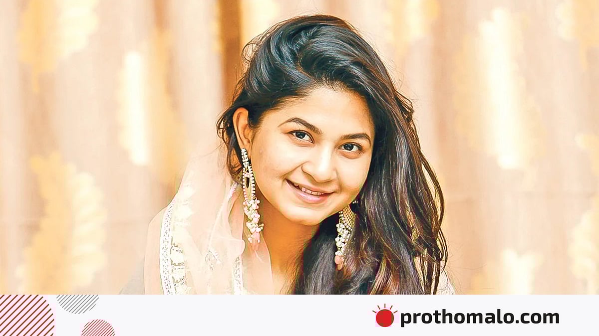 Lezginkani sikishadi Vibrator bilan onlayn jinsiy aloqa video