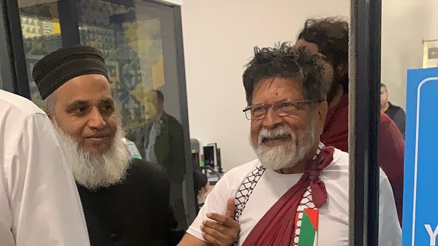 Sariq ayol gozal it uslubida sikiladi