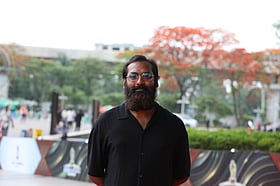 ‘অপ্রচলিত গল্পগুলোকেই বাছতে চাই’