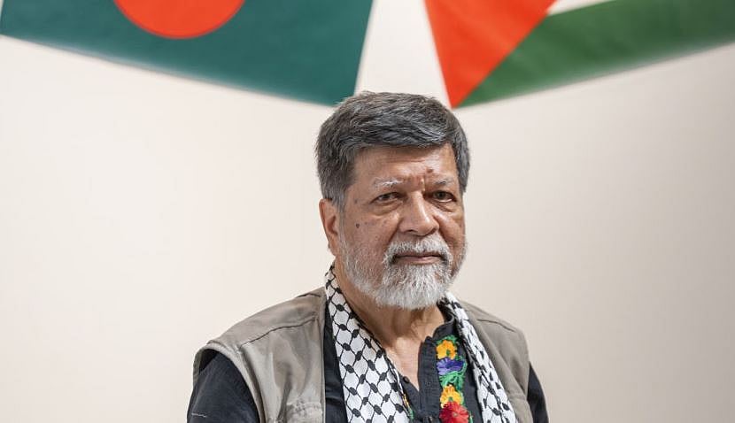 আলোকচিত্রী ও মানবাধিকার কর্মী শহিদুল আলম