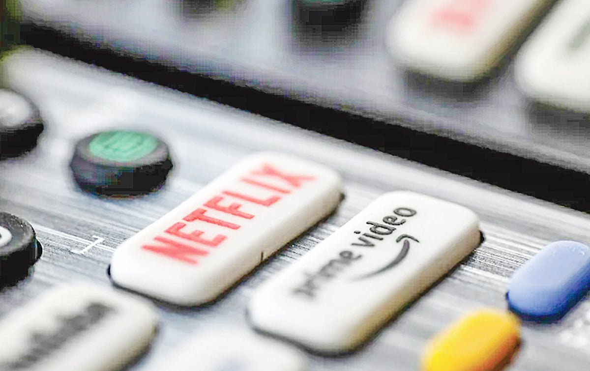 উচ্চ শব্দে বিজ্ঞাপন শুধু কানের ওপর চাপ নয়, বরং একধরনের মানসিক চাপও তৈরি করে