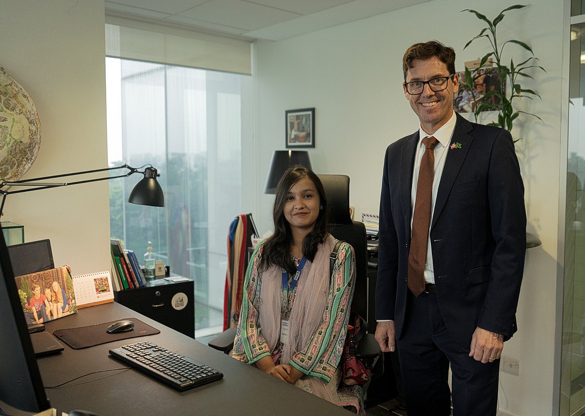 এইচএসসি পরীক্ষার্থী সাদিয়া এক দিনের জন্য বাংলাদেশে নরওয়ের রাষ্ট্রদূত হিসেবে দায়িত্ব পালন করেছেন