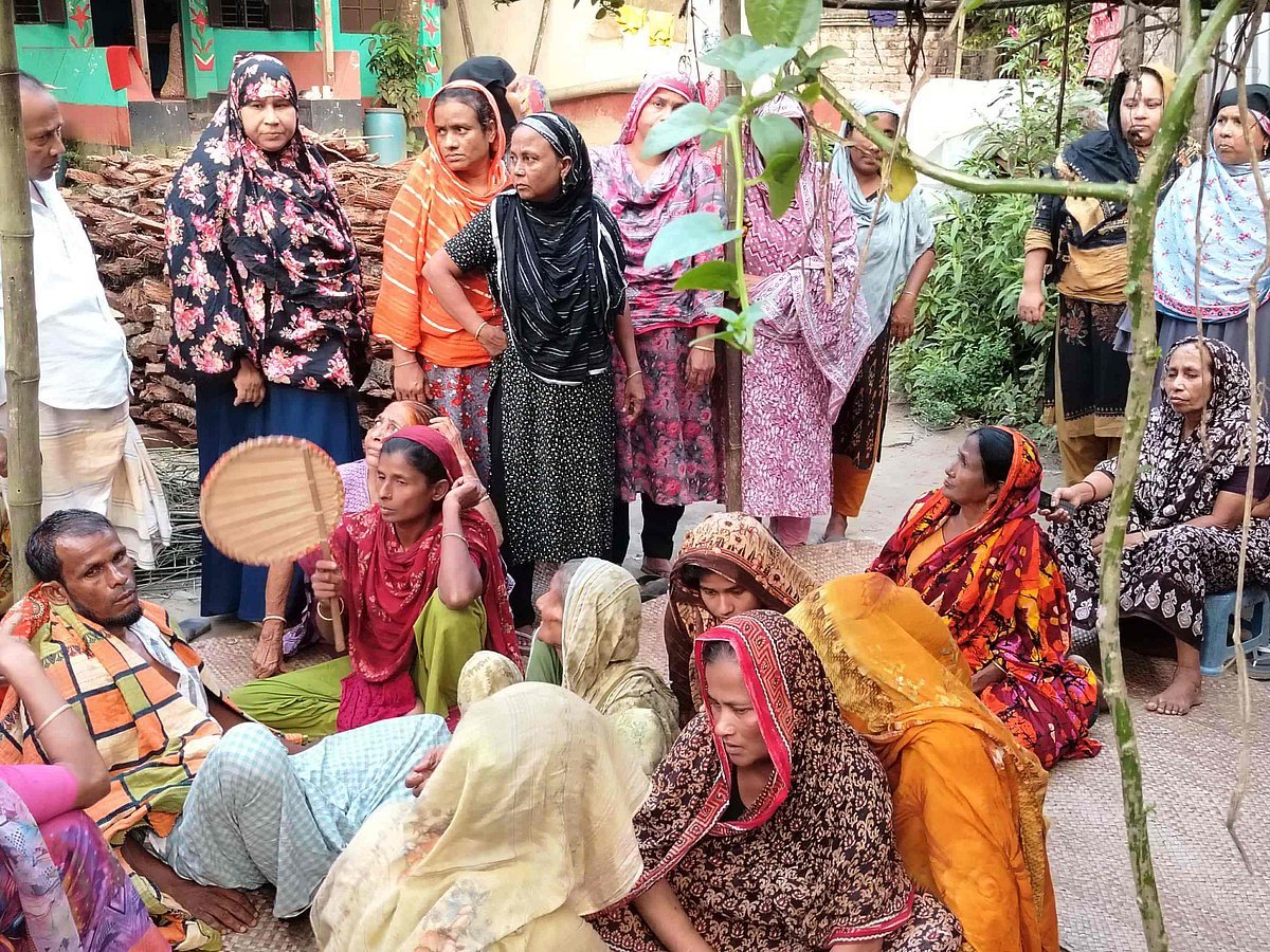 সৌদিপ্রবাসী মাদারীপুরের তরুণ সবুজ মাতুব্বরের লাশ উদ্ধারের খবরে পরিবারে মাতম চলছে। বুধবার সকালে শিবচর উপজেলার কাদিরপুর ইউনিয়নের মানিকপুর এলাকায়