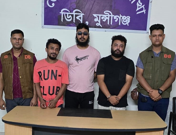 অস্ত্র চালানোর প্রশিক্ষণের ভিডিওতে থাকা রাসেলসহ গ্রেপ্তার তিনজন