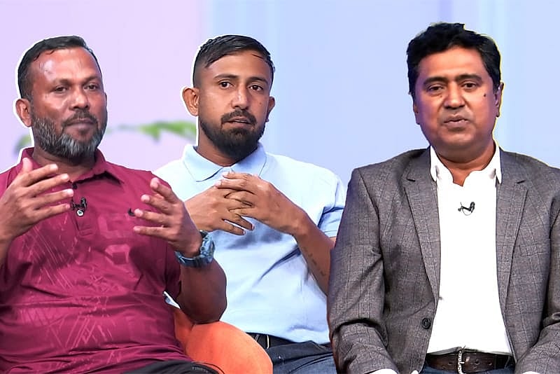 প্রথম আলোর আড্ডায় উৎপল শুভ্রর সঙ্গে কথা বলেছেন মারুফুল হক ও মামুনুল ইসলাম