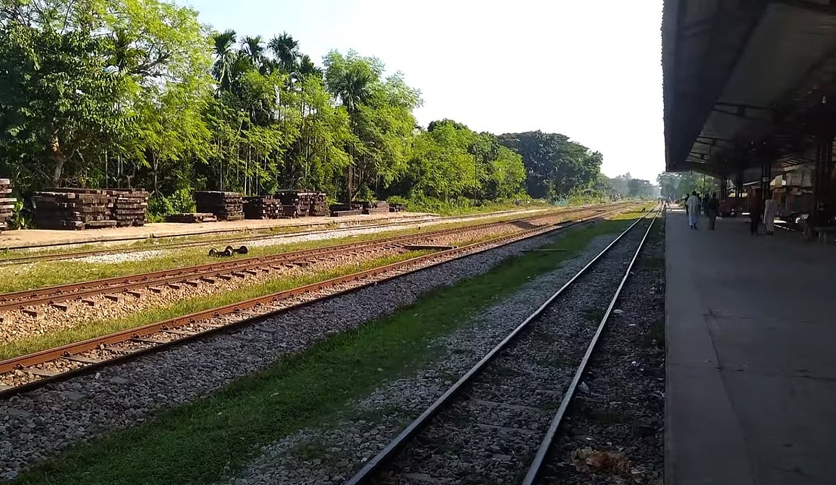 চট্টগ্রামের সীতাকুণ্ড রেলওয়ে স্টেশন