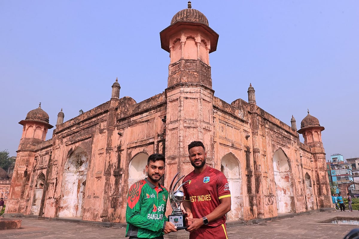 Jerking off qiz zoravonlik bilan cums