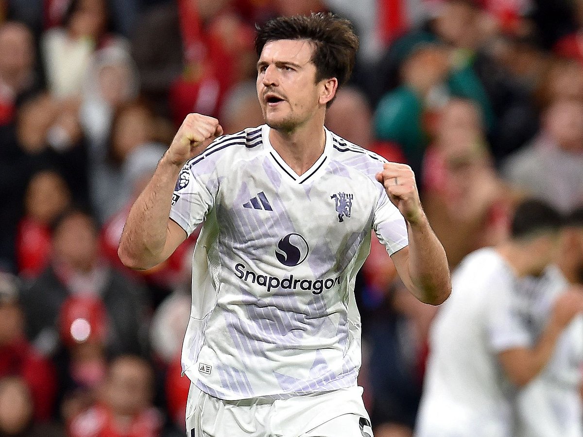 ম্যানচেস্টার ইউনাইটেডের দ্বিতীয় গোলটি হ্যারি ম্যাগুয়ারের