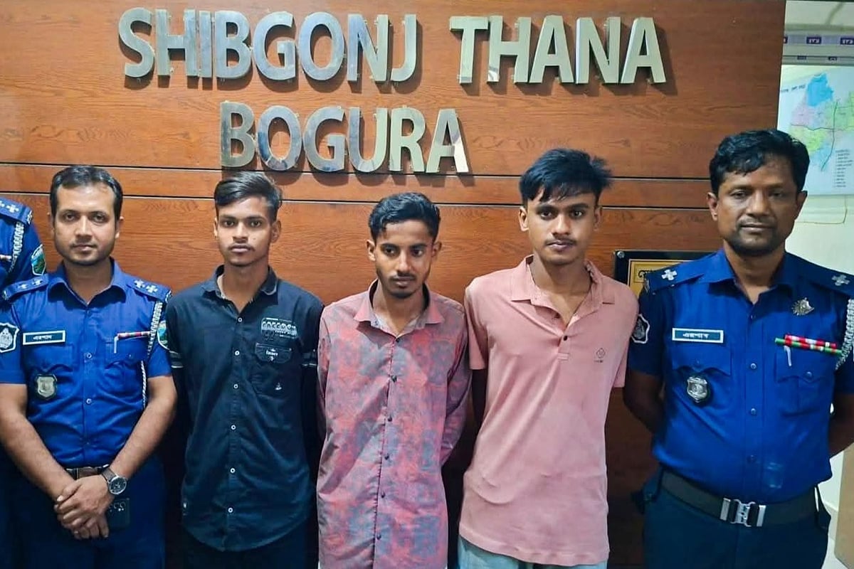 গ্রেপ্তার তিন আসামি আদালতে জবানবন্দি দিয়েছেন