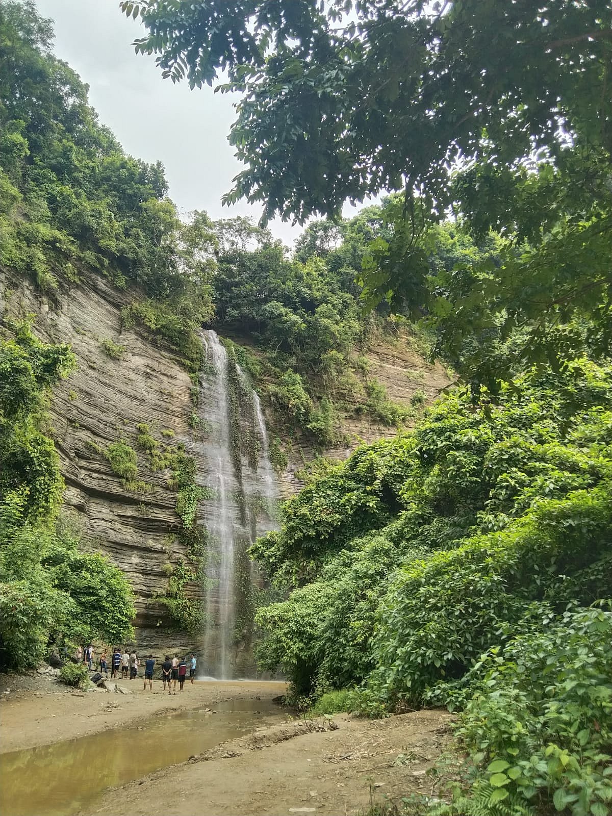 চট্টগ্রামের সীতাকুণ্ডের সহস্রধারা ঝরনা। সম্প্রতি তোলা
