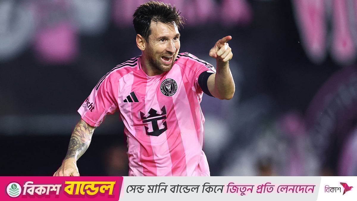 Ular talabani mast qilishdi (video) Kechki liboslar sotuvda