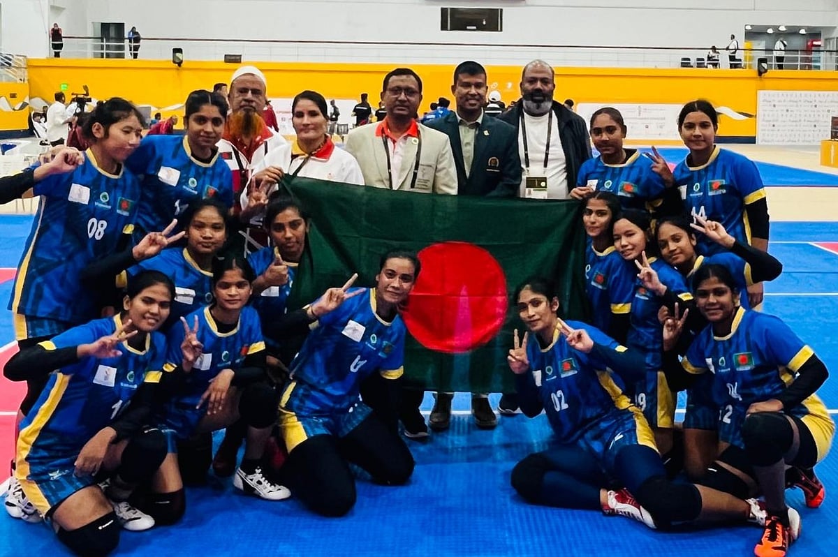 যুব এশিয়ান গেমসে পদক জয়ের পর বাংলাদেশের মেয়েদের কাবাডি দল