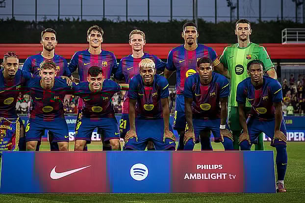 বাতিল হলো মায়ামিতে বার্সেলোনার ম্যাচ