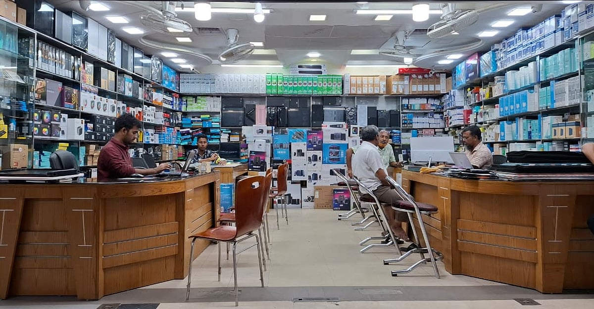 চলতি সপ্তাহে প্রযুক্তি বাজারে ক্রেতাদের আনাগোনা ছিল বেশ কম