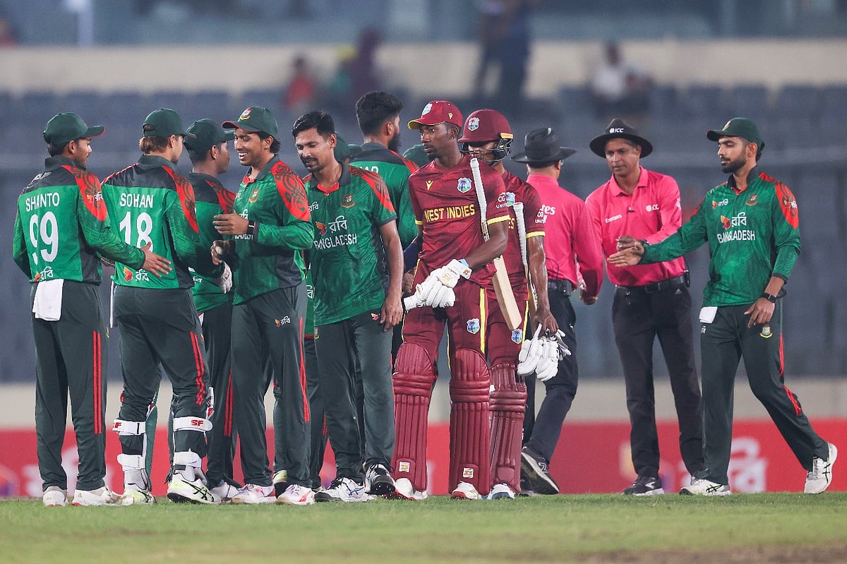 ম্যাচ ও সিরিজ জয়ের পর বাংলাদেশ