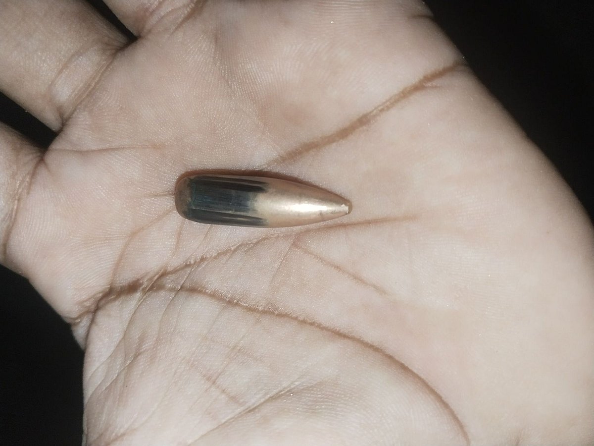 গুলিটি টিন ছিদ্র করে একটি দোকানে এসে পড়ে। শনিবার কক্সবাজারের টেকনাফের হোয়াইক্যং এলাকায়