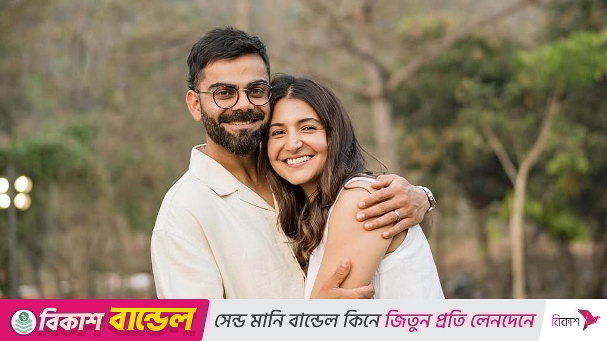 Rus transseksual yulduzlari ishtirokidagi porno videolar Kuzatildi va sikildi