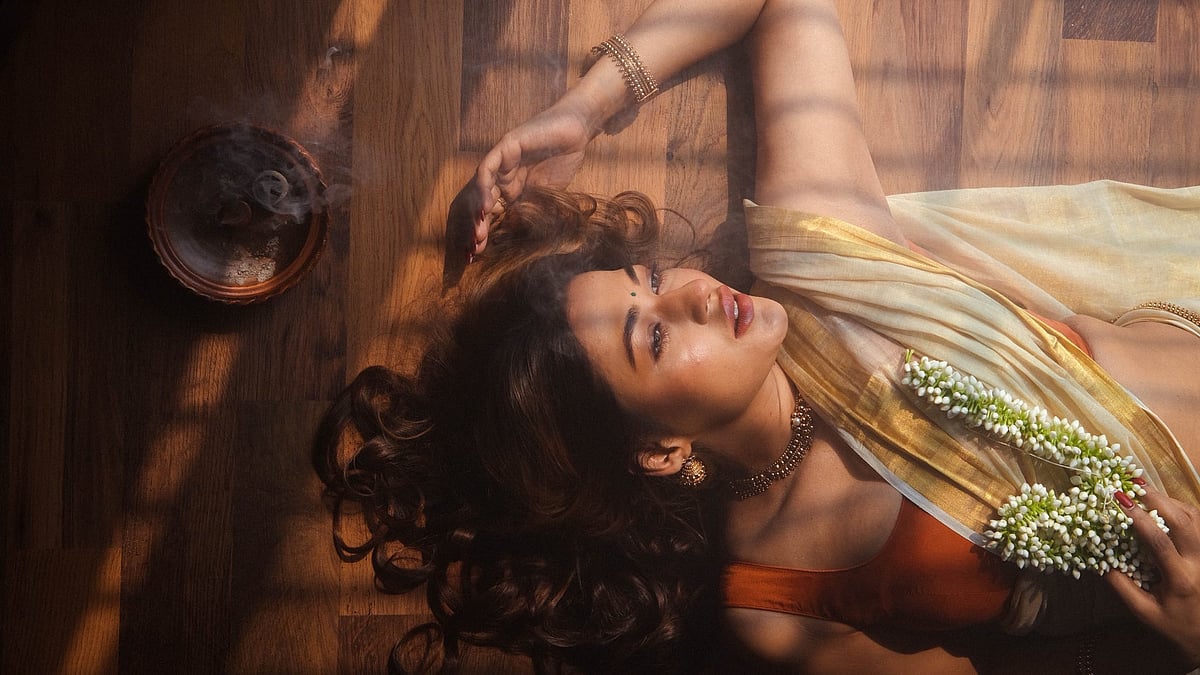 Rus hojatxona qul porno