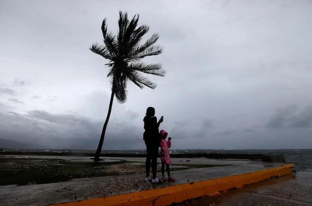 গতকাল সোমবার হারিকেন মেলিসা সর্বোচ্চ শক্তির ক্যাটাগরি পাঁচ ঘূর্ণিঝড়ে রূপ নেয়