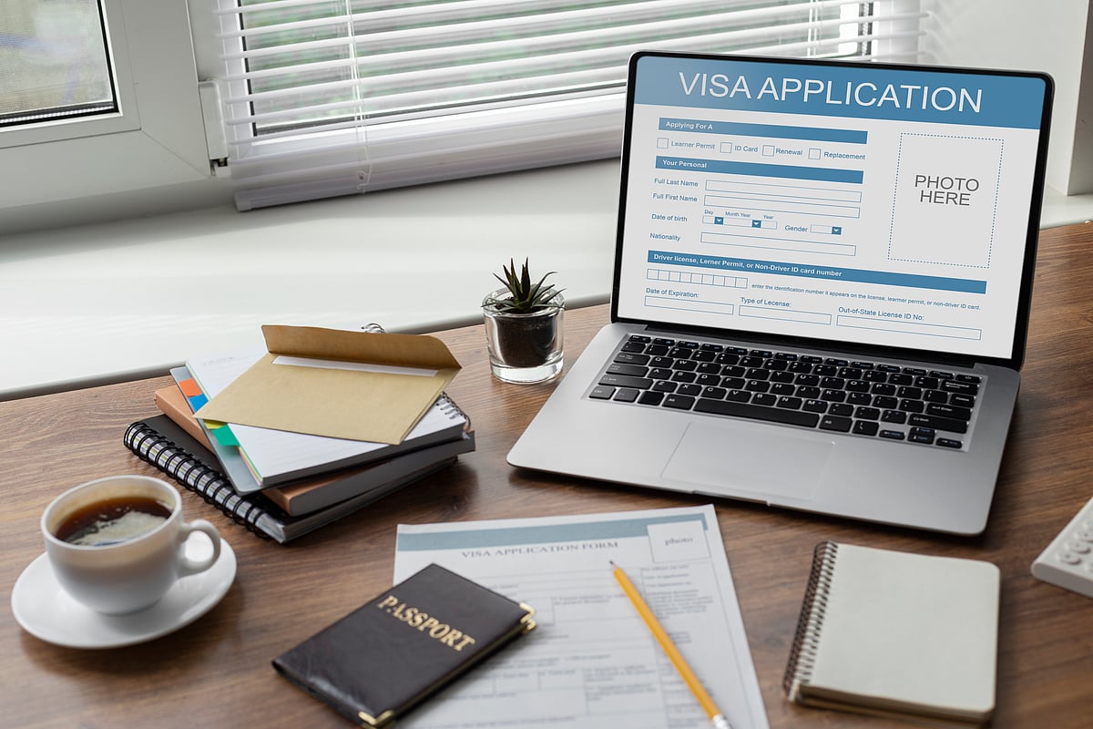 বিদেশে উচ্চশিক্ষার স্বপ্ন সফল করতে গুরুত্বপূর্ণ পদক্ষেপ হলো সঠিক কাগজপত্র প্রস্তুত করা