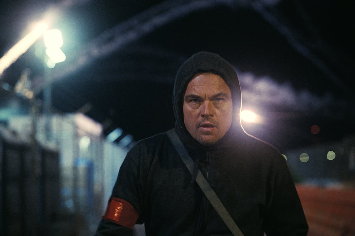 ‘ওয়ান ব্যাটল আফটার অ্যানাদার’ সিনেমায় লিওনার্দো ডিক্যাপ্রিও। আইএমডিবি