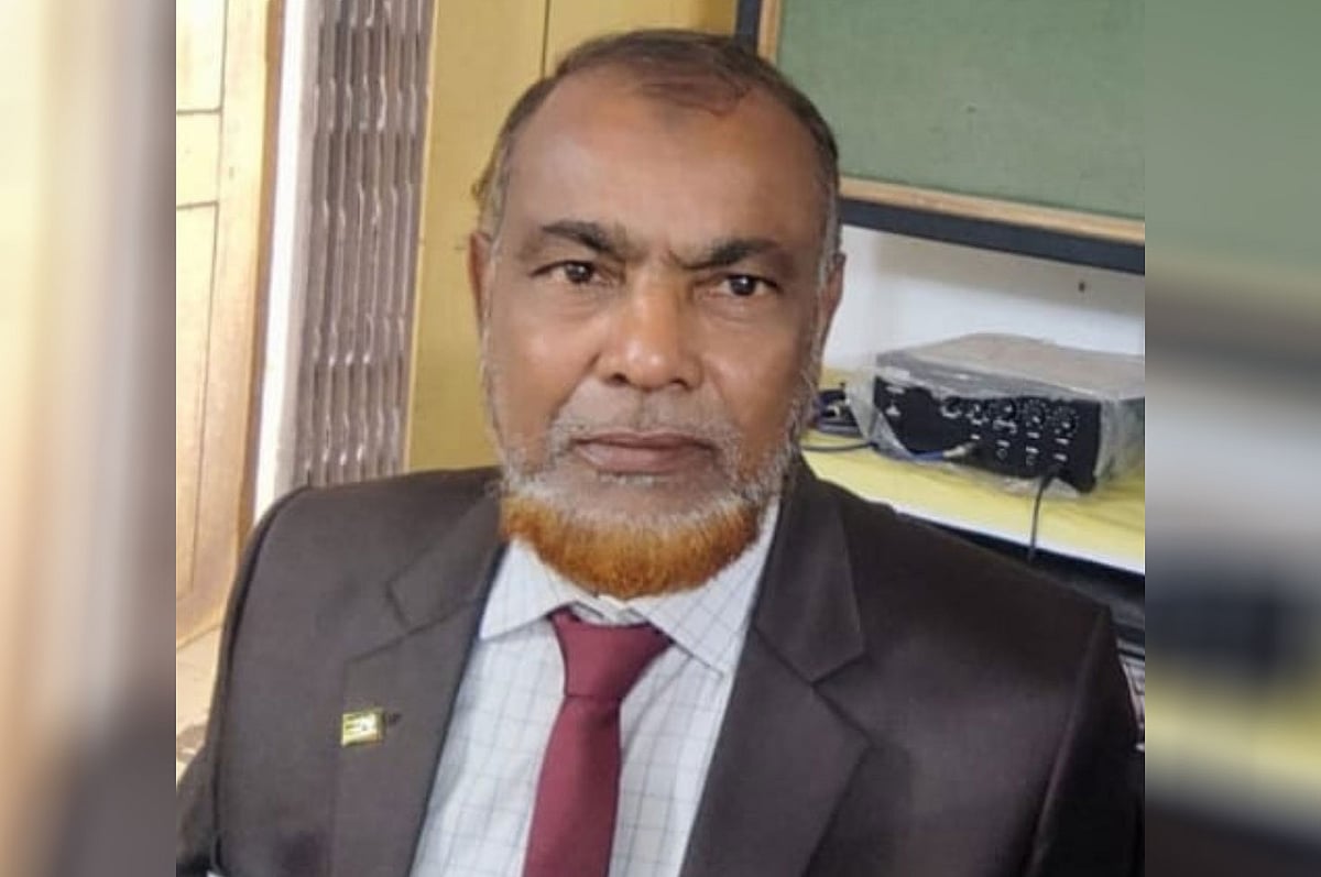 শেষ কর্মদিবসে বিদ্যালয়ে মৃত্যুবরণ করেন হামিন দামিন সরকারি প্রাথমিক বিদ্যালয়ের ভারপ্রাপ্ত প্রধান শিক্ষক মো. ফজলুল করিম