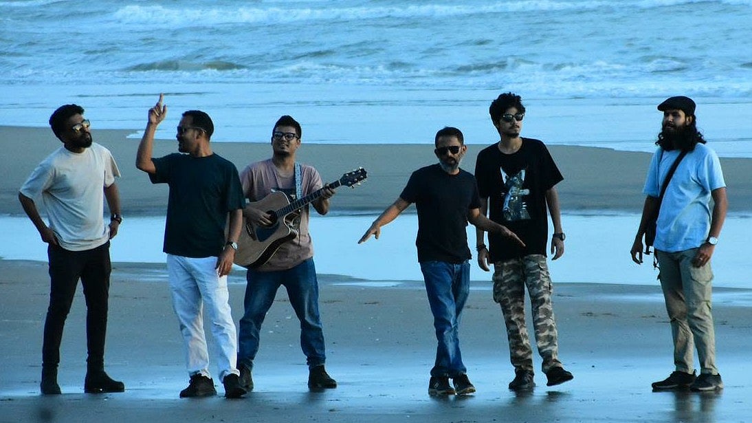 ‘পেনোয়া’ ব্যান্ডের সদস্যরা