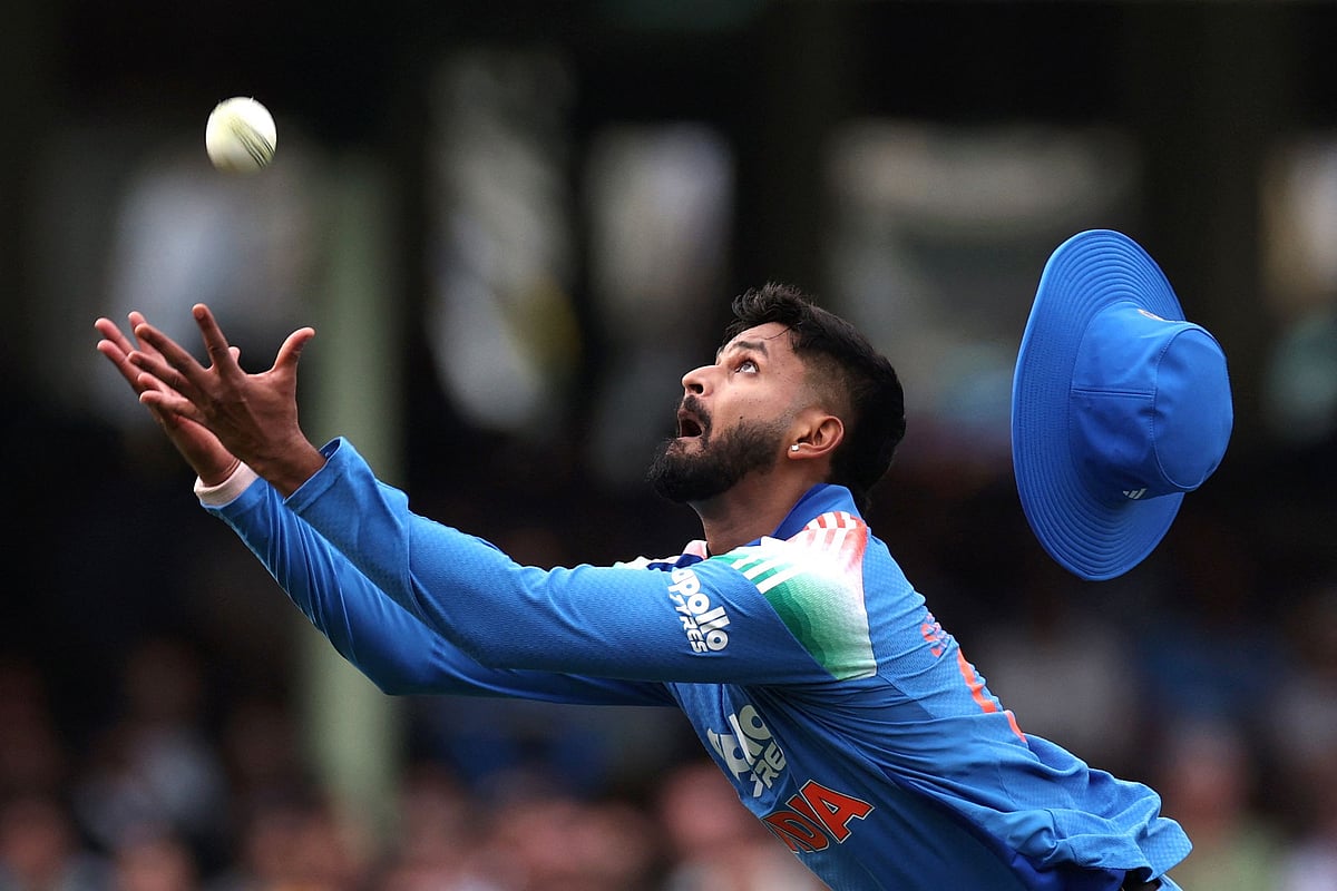 এই ক্যাচটি নিতে গিয়েই আহত হয়েছিলেন শ্রেয়াস আইয়ার