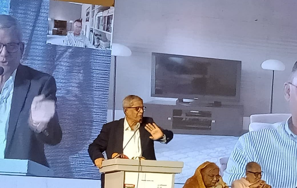 প্রবাসে বিএনপির সদস্য পদ নবায়ন ও নতুন সদস্য সংগ্রহ কর্মসূচির অনলাইন পেমেন্ট গেটওয়ে কার্যক্রম উদ্বোধন অনুষ্ঠানে বক্তব্য দেন মহাসচিব মির্জা ফখরুল ইসলাম আলমগীর। আজ রোববার সন্ধ্যায় গুলশানের একটি হোটেলে