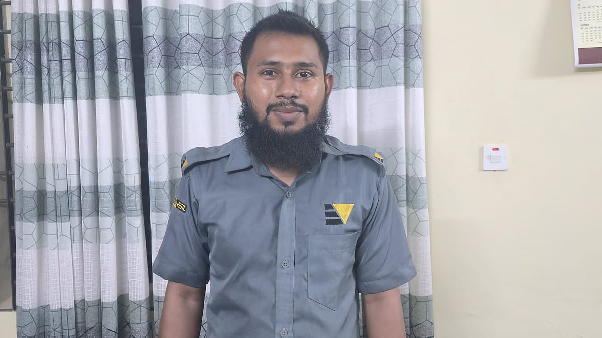 সুনামগঞ্জের স্বেচ্ছায় রক্তদান ও রোগীদের প্রয়োজনে রক্ত সংগ্রহ করে দিয়ে আনন্দ পান তরুণ তৈয়বুর রহমান। পাঁচ বছর ধরে এই কাজে যুক্ত তিনি