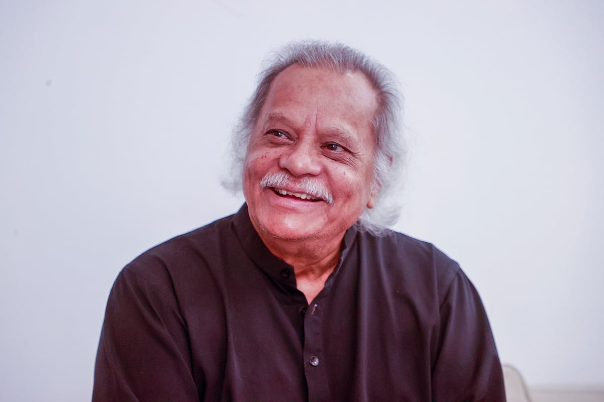 দেশের অগ্রগণ্য স্থপতি অধ্যাপক সামসুল ওয়ারেস