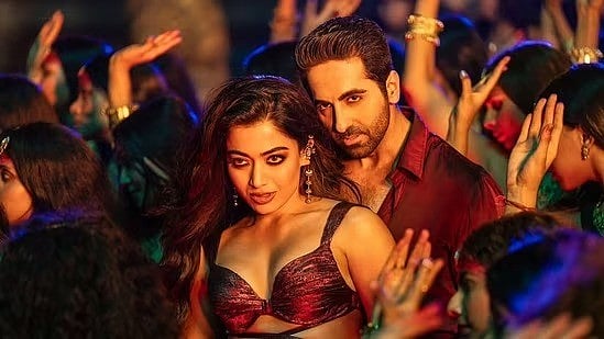 ‘থামা’ সিনেমায় রাশমিকা ও আয়ুষ্মান। আইএমডিবি