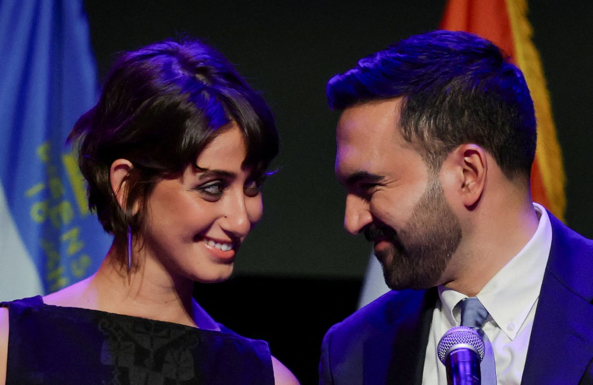 Yuliya Lebedeva ozini soradi