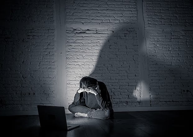 এআই আসক্তি ভয়াবহ রূপ নিতে পারে