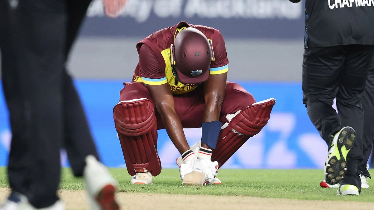 অবিশ্বাস্য এক জয়ের খুব কাছে গিয়েও হার, ওয়েস্ট ইন্ডিজের ম্যাথু ফোর্ড হতাশায় নুয়ে পড়লেন