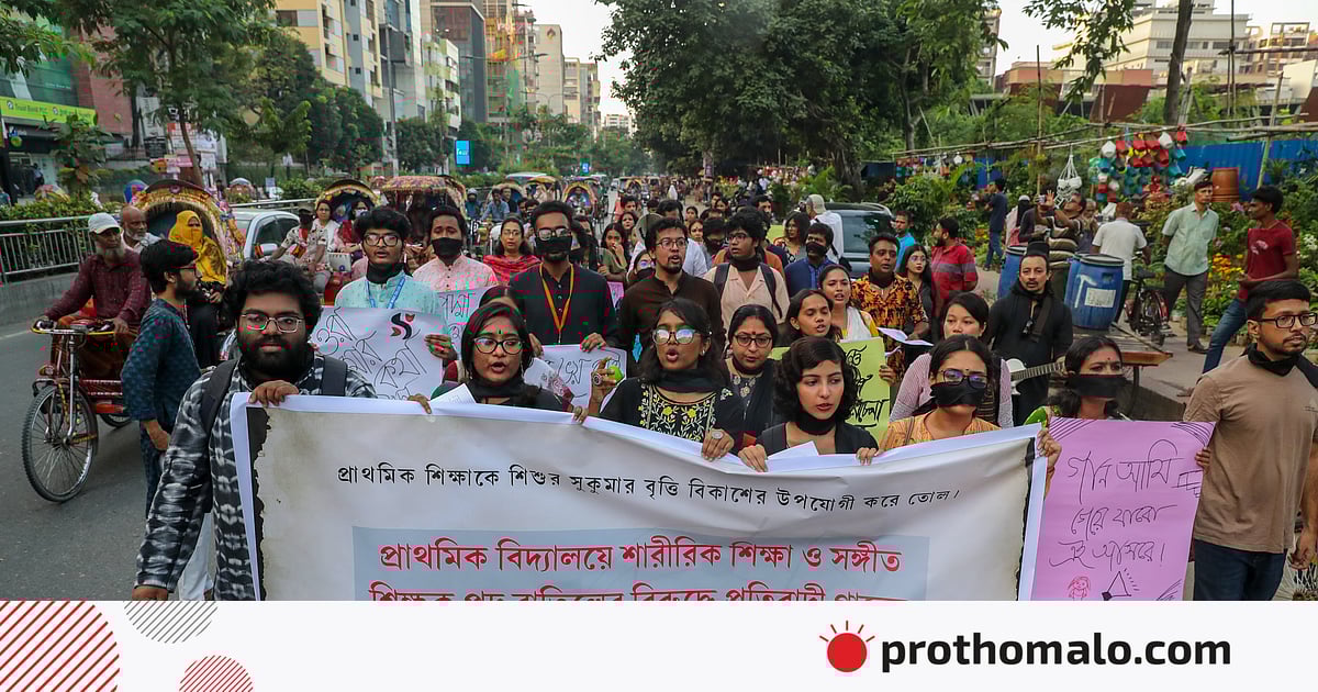 Soqollangan erkakning pubik hududi fotosurati Soqollangan erkakning pubik hududi fotosurati