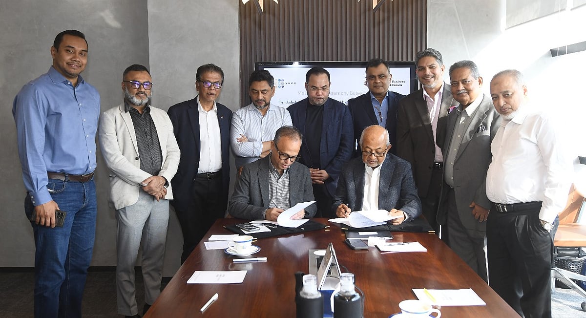 সমঝোতা চুক্তিতে সই করেন বিজিএমইএর সভাপতি মাহমুদ হাসান খান ও বিবিসিসির সভাপতি আলমগীর এম রহমান। গতকাল রাজধানীর উত্তরায় বিজিএমইএ কমপ্লেক্সে