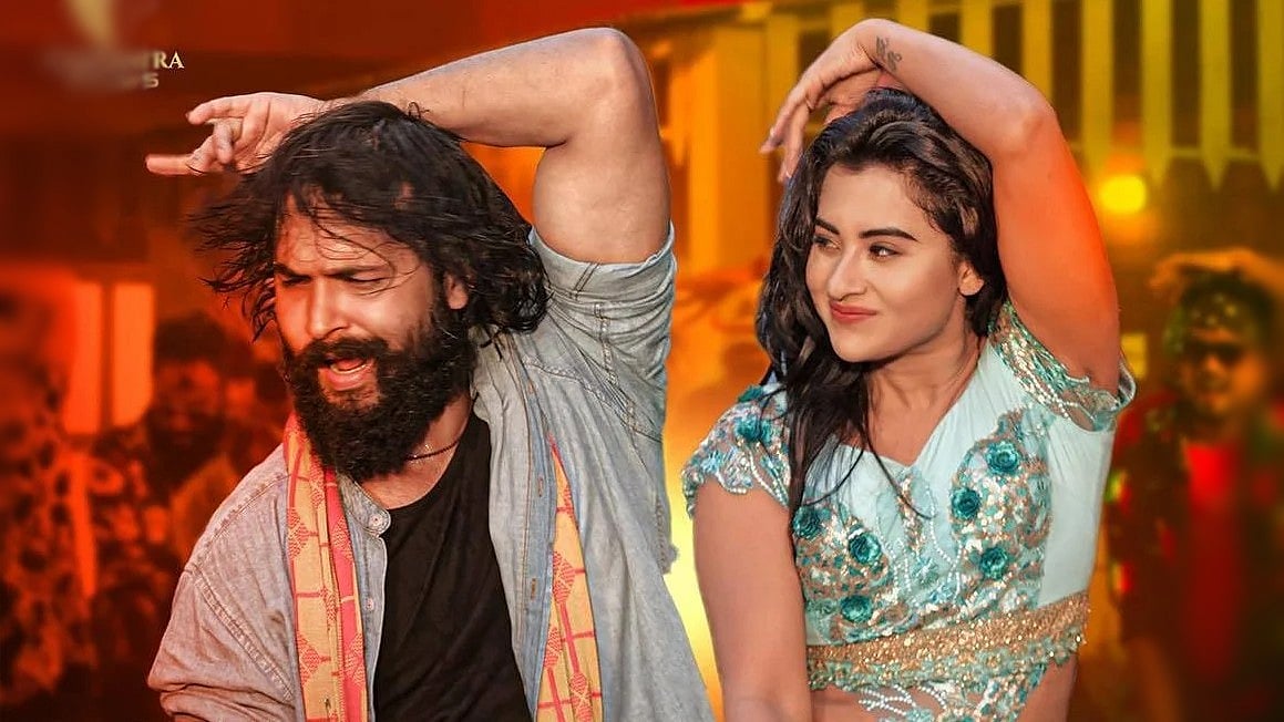 বুবলী ও আদর আজাদ অভিনীত ছবির একটি দৃশ্য