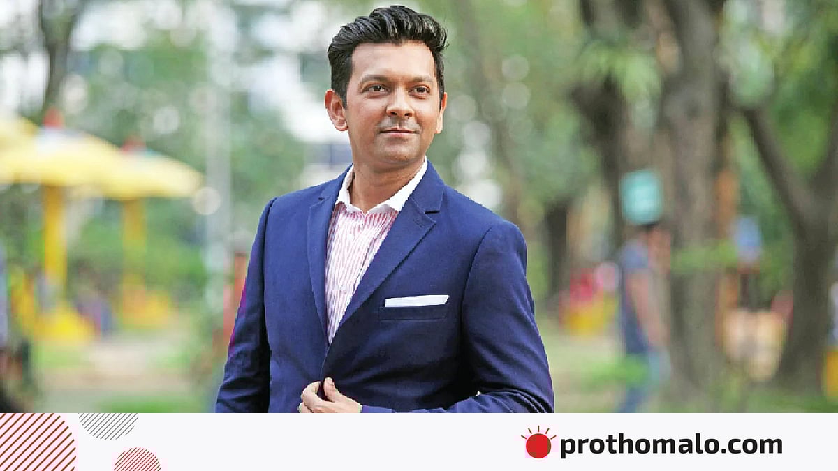 Erkakni tasma bilan orgazmga keltirish Sikli erkaklar geydir