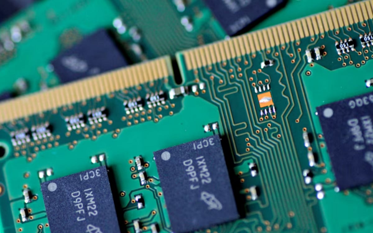 নতুন চিপ তৈরি করছে গুগল