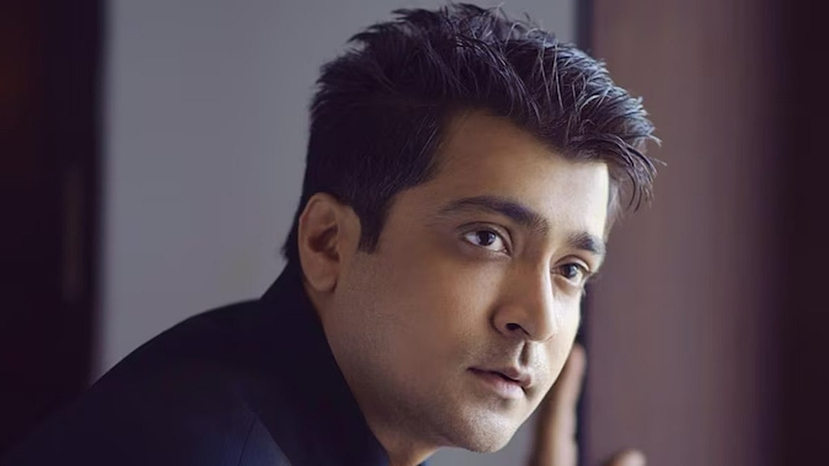 অভিনয়। ইনস্টাগ্রাম থেকে