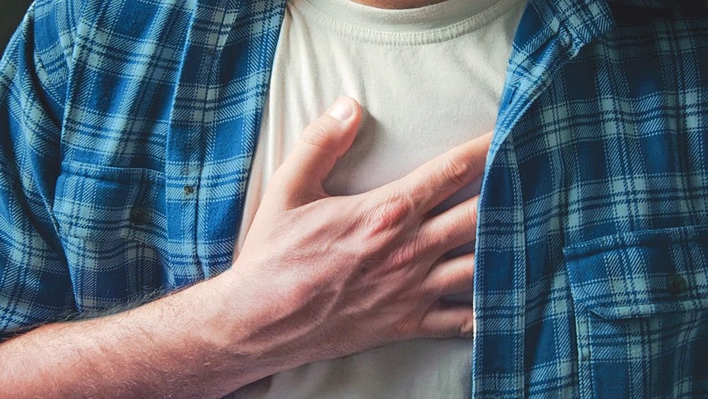 মিনিটে ৬০-১০০ বার স্পন্দিত হয় হৃৎপিণ্ড