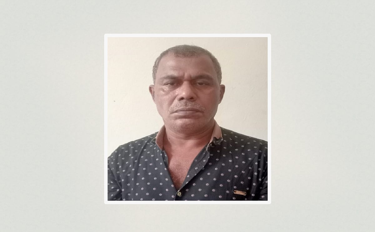 চট্টগ্রাম জেলা পুলিশের তালিকাভুক্ত শীর্ষ সন্ত্রাসী মুহাম্মদ ইকবাল হোসেন চৌধুরী