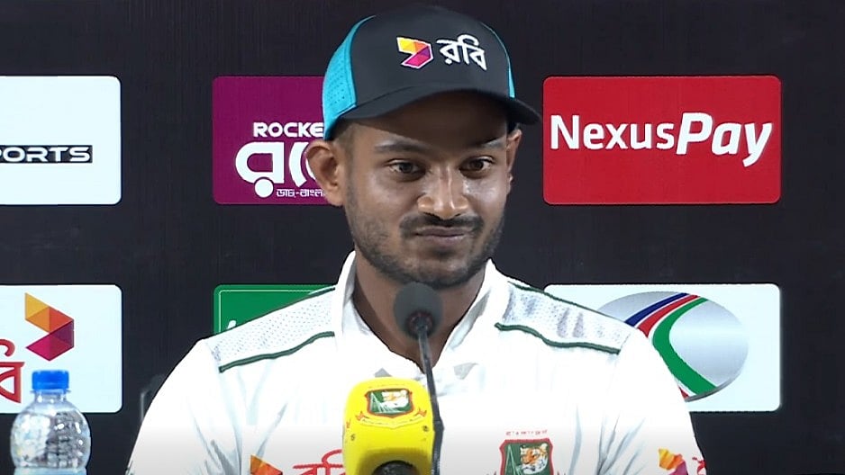 সংবাদ সম্মেলনে মাহমুদুল হাসান